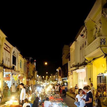 Chinotel Phuket Bagian luar foto