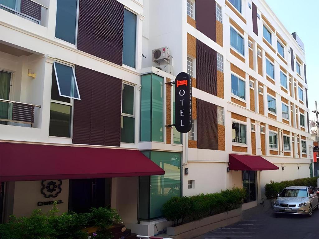 Chinotel Phuket Bagian luar foto