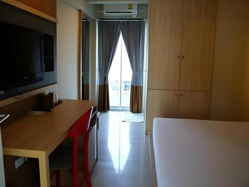 Chinotel Phuket Bagian luar foto